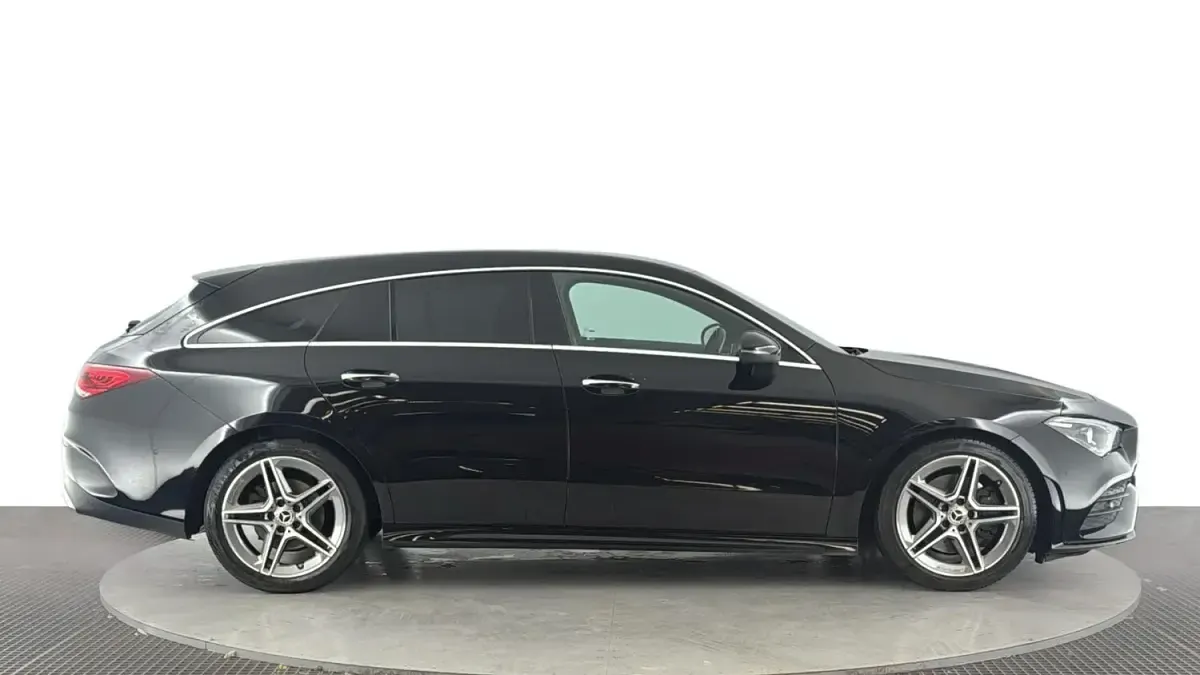 Used Mercedes CLA200 Shooting Brake AMG line 163 HP (119 kW) 2022 Black Estate