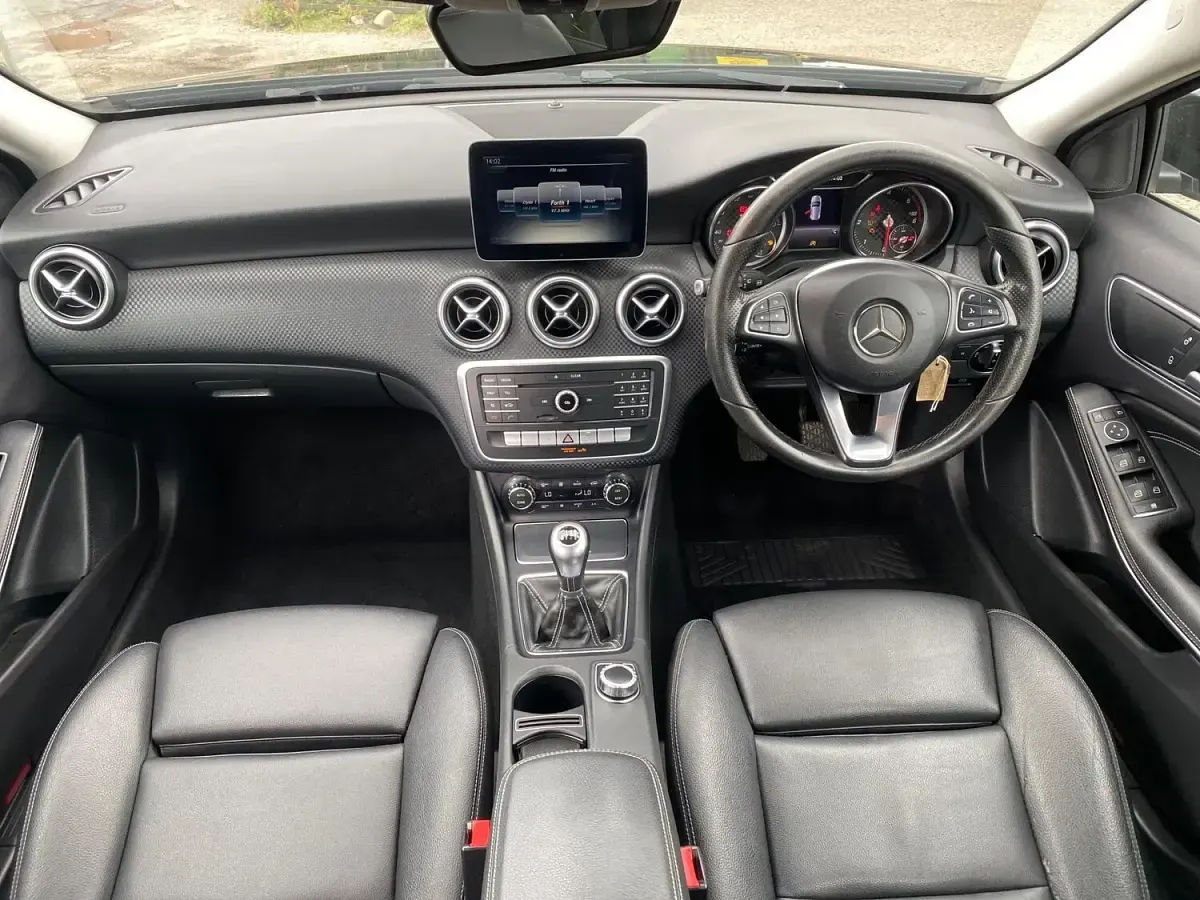 Used Mercedes A200 134 HP (98 kW) 2017 Black Hatchback