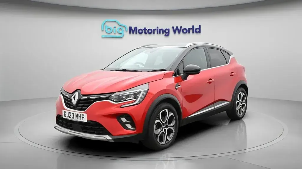 Second-hand Renault Captur Techno 145 CP (106 kW) 2023 Roșu SUV