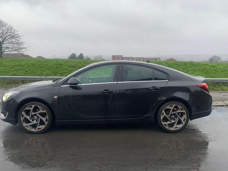 Used Vauxhall Insignia SRi 2015 Black Hatchback