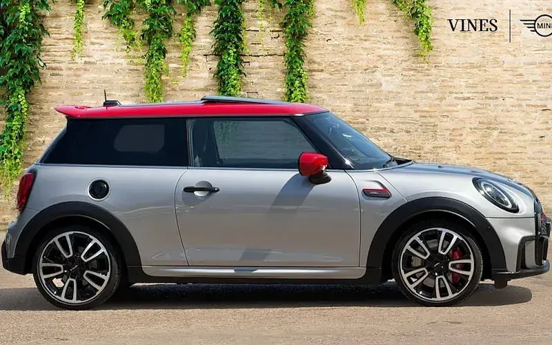 Used Mini John Cooper Works Hatch 231 HP (169 kW) 2022 Silver Hatchback