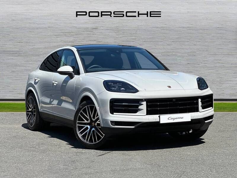 Crayon New 2025 Porsche Cayenne SUV | £89,000 - Image 1/4