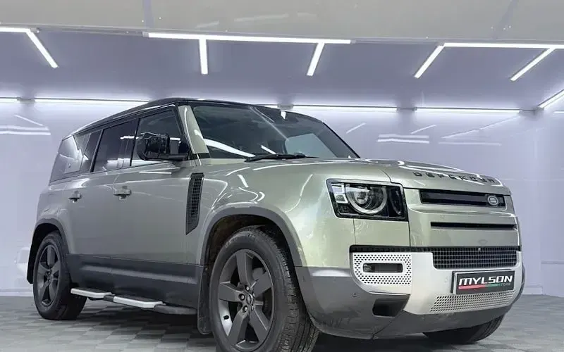 Used Land Rover Defender HSE 241 HP (177 kW) 2020 SUV