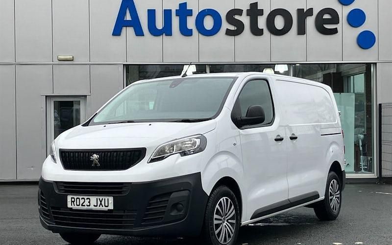Used Peugeot Expert Premium 102 HP (75 kW) 2023 Van