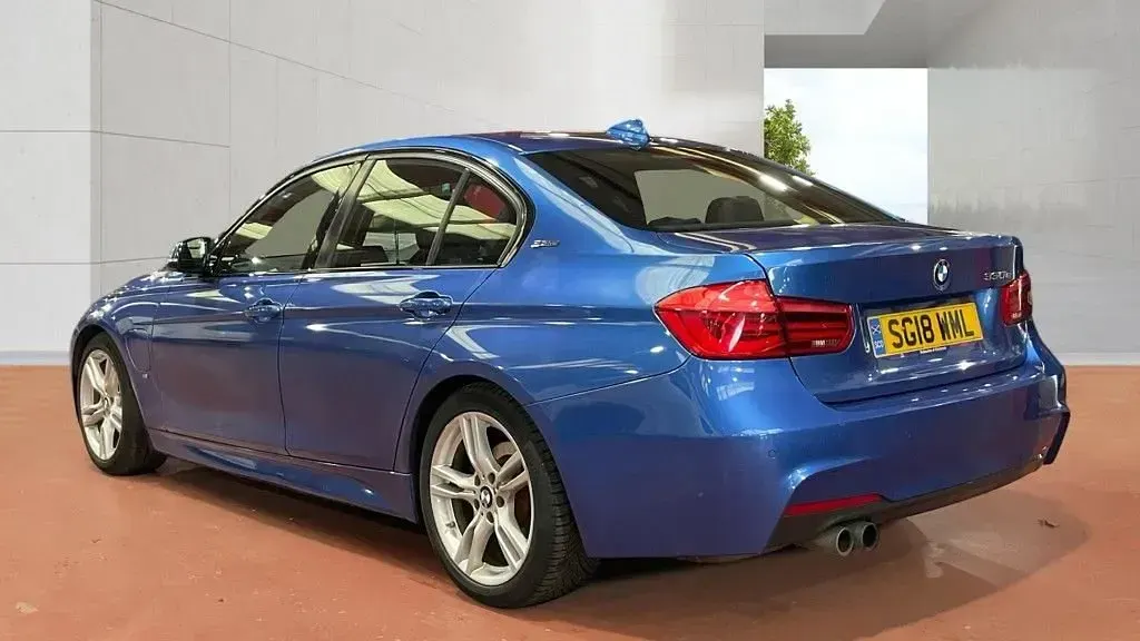 Used BMW 330e M Sport 2018 Blue Sedan
