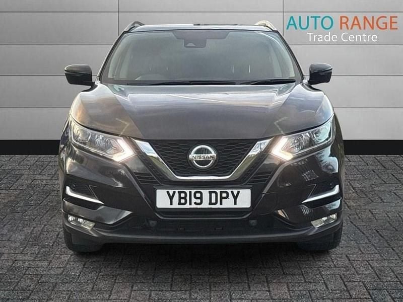 Used Nissan Qashqai N-Connecta 115 HP (84 kW) 2019 Black SUV