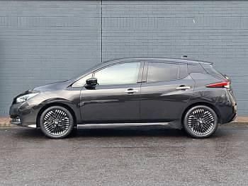 Used Nissan Leaf N-Connecta 110 kW (150 HP) 2022 Black Hatchback