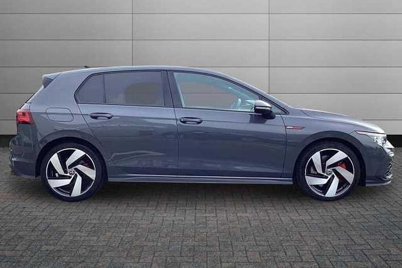 Used VW Golf VIII 245 HP (180 kW) 2021