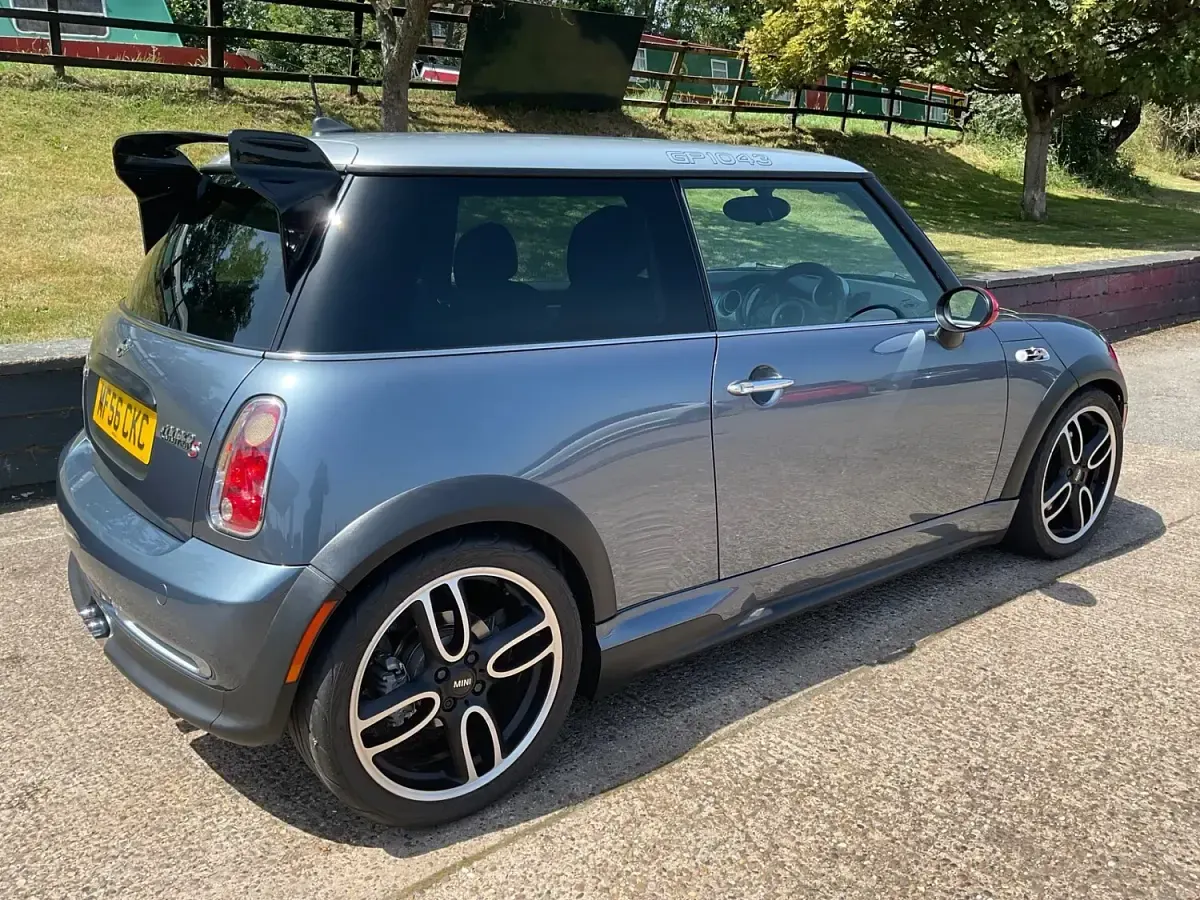 Used Mini John Cooper Works Hatch 218 HP (160 kW) 2006 Blue Hatchback
