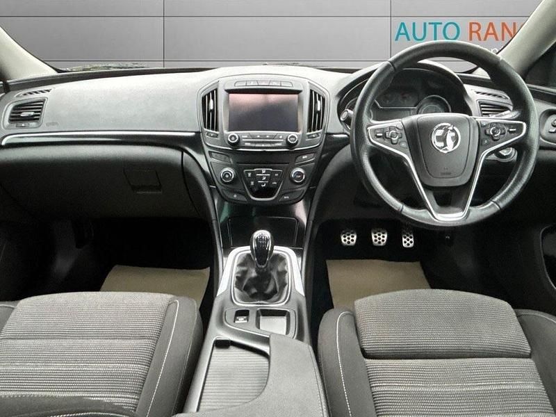 Second-hand Vauxhall Insignia SRi 2015 Gri Hatchback