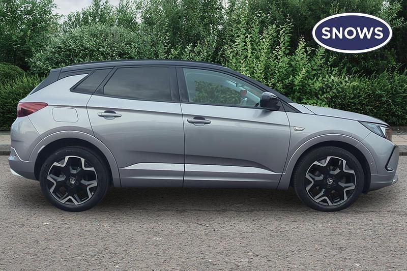Used Vauxhall Grandland X Ultimate 130 HP (95 kW) 2023 Grey SUV