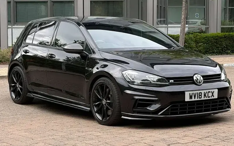 Used VW Golf VII R 310 HP (228 kW) 2018 Hatchback