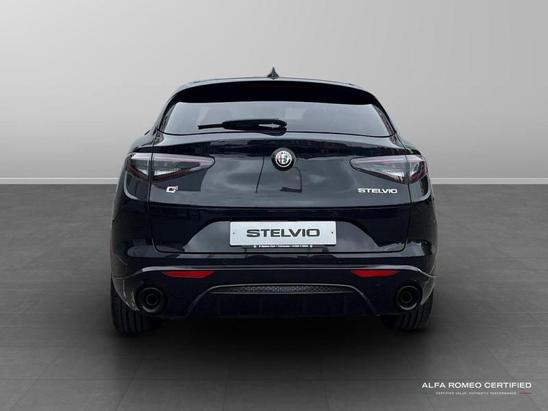 New Alfa Romeo Stelvio Veloce 276 HP (202 kW) 2026 Black SUV
