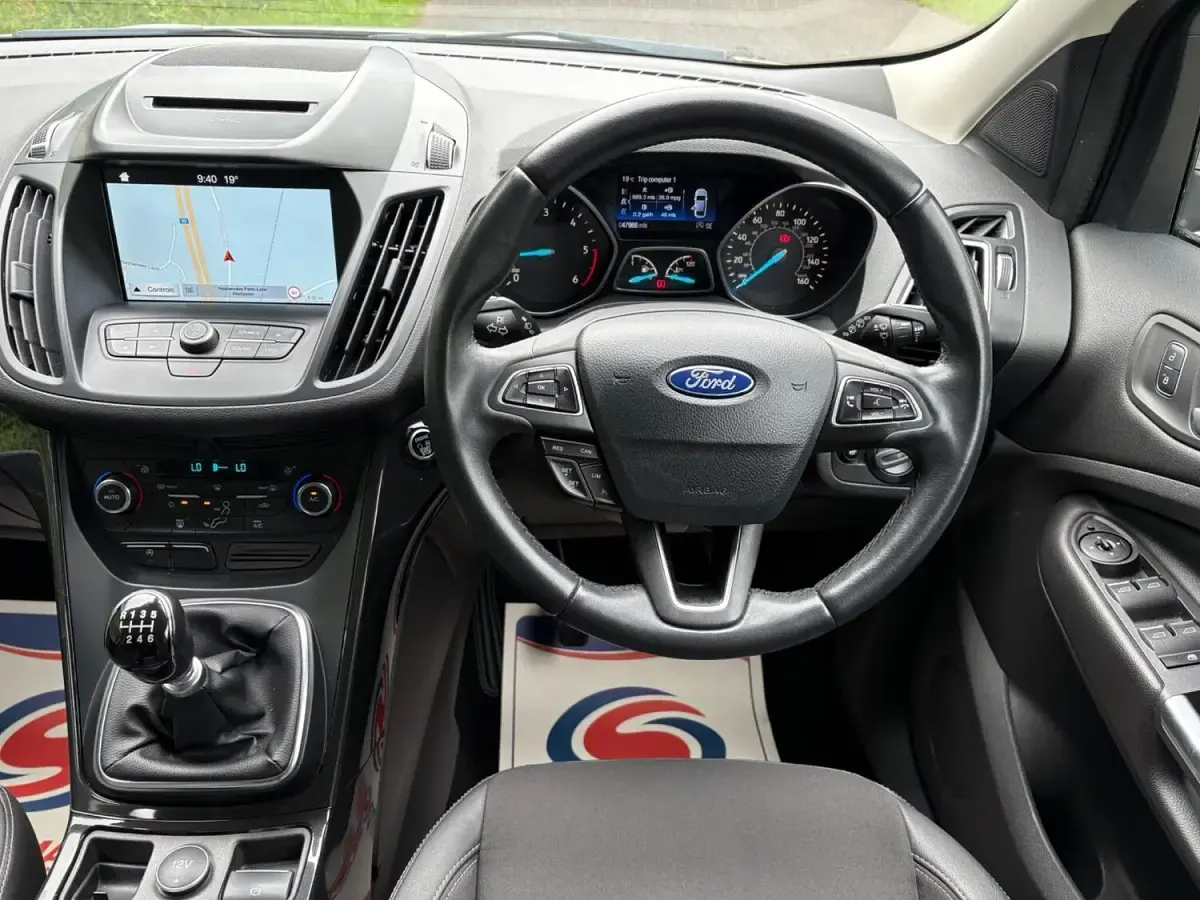 Used Ford Kuga Titanium 150 HP (110 kW) 2018 Silver SUV