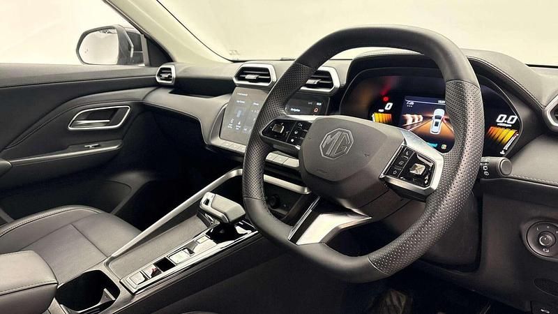 Used MG ZS Trophy 196 HP (144 kW) 2024 Black SUV