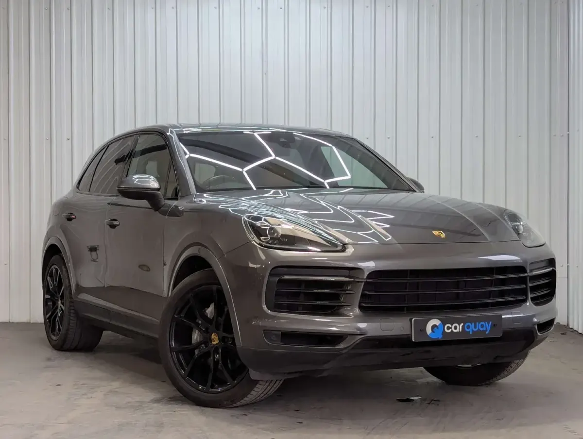 Usado Porsche Cayenne 340 HP (250 kW) 2019 Cinzento SUV