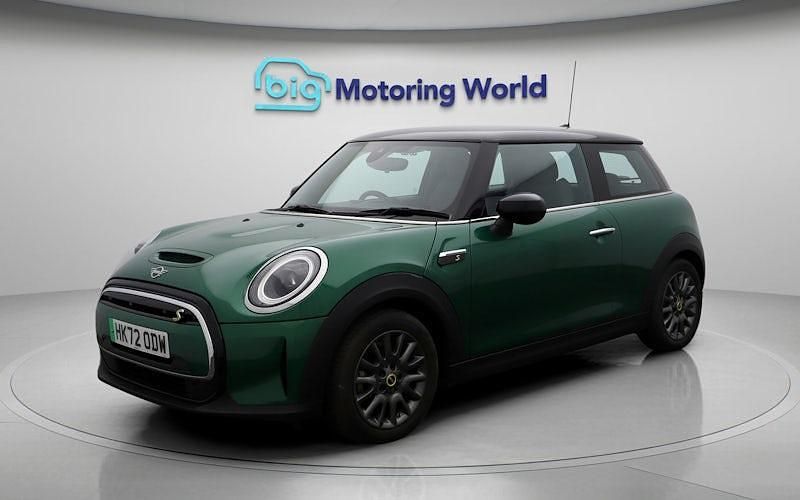 Used Mini Cooper Level 2 135 kW (184 HP) 2023 Hatchback