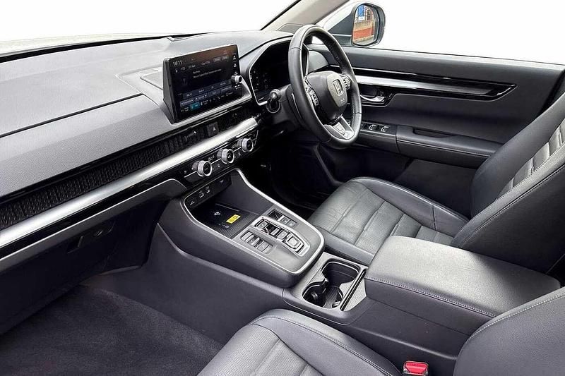 Used Honda CR-V Advance 184 HP (135 kW) 2024 White SUV