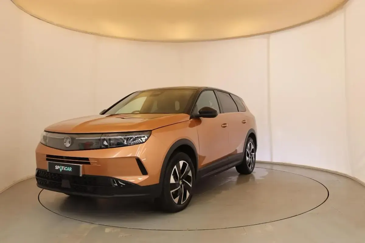 Used Vauxhall Grandland X GSe 143 HP (105 kW) 2025 SUV