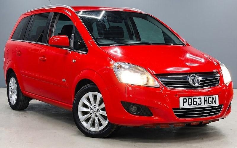Used Vauxhall Zafira Design Edition 110 HP (80 kW) 2013 Red MPV
