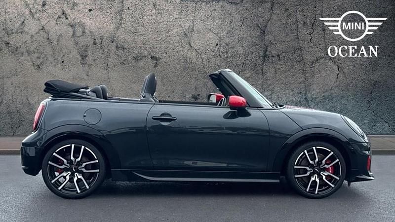 Used Mini John Cooper Works 228 HP (167 kW) 2024 Grey Hatchback