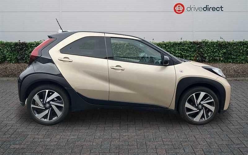Used Toyota Aygo X 72 HP (52 kW) 2025 SUV