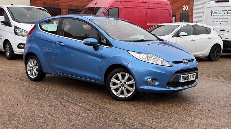 Used Ford Fiesta Zetec 82 HP (60 kW) 2010 Blue Hatchback