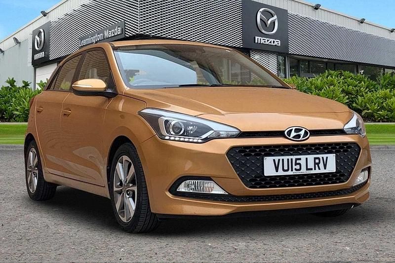 Orange Used 2015 Hyundai i20 SE Hatchback | £6,490 (Fair price) - Image 1/3