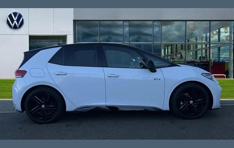 New VW ID.3 GTX 239 kW (326 HP) 2025 Glacier white metallic black Hatchback