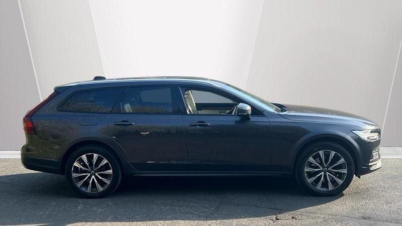 Used Volvo V90 CC 232 HP (170 kW) 2021 Grey Estate