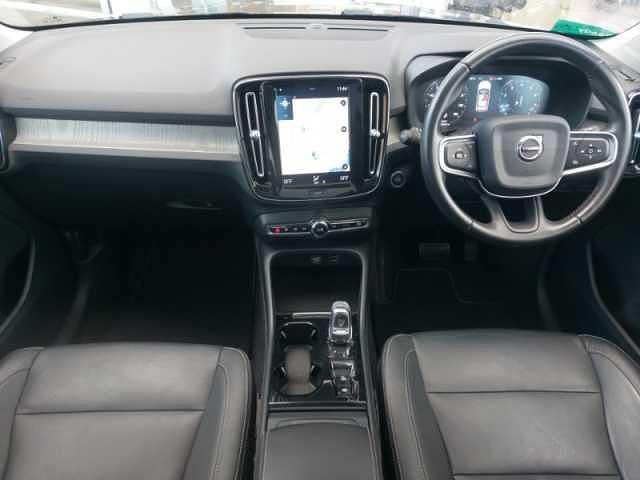 Image 3/4