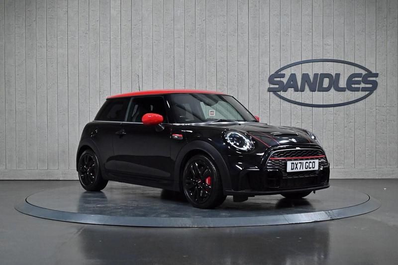 Used Mini John Cooper Works Hatch 231 HP (169 kW) 2021 Black Hatchback