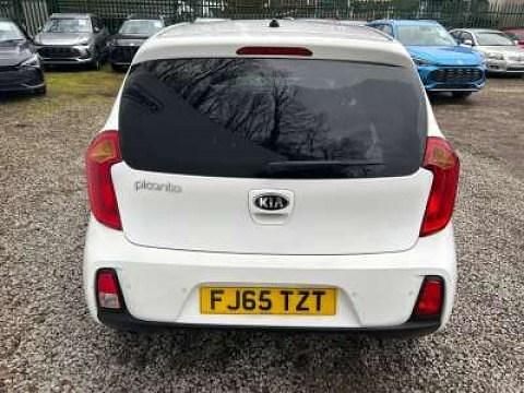 Used Kia Picanto 65 HP (47 kW) 2015 White Hatchback