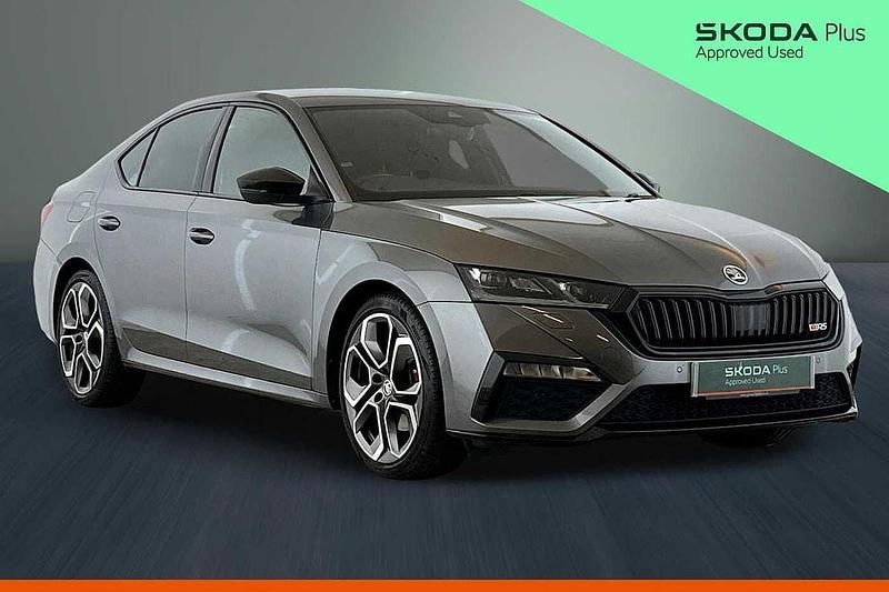 Used Skoda Octavia vRS 200 HP (147 kW) 2023 Graphite grey Hatchback