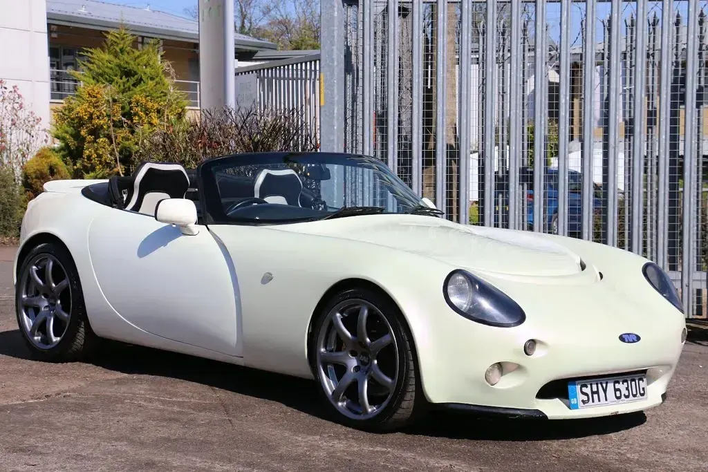 Used TVR Tamora 360 HP (264 kW) 2002 Purple and gold Cabriolet