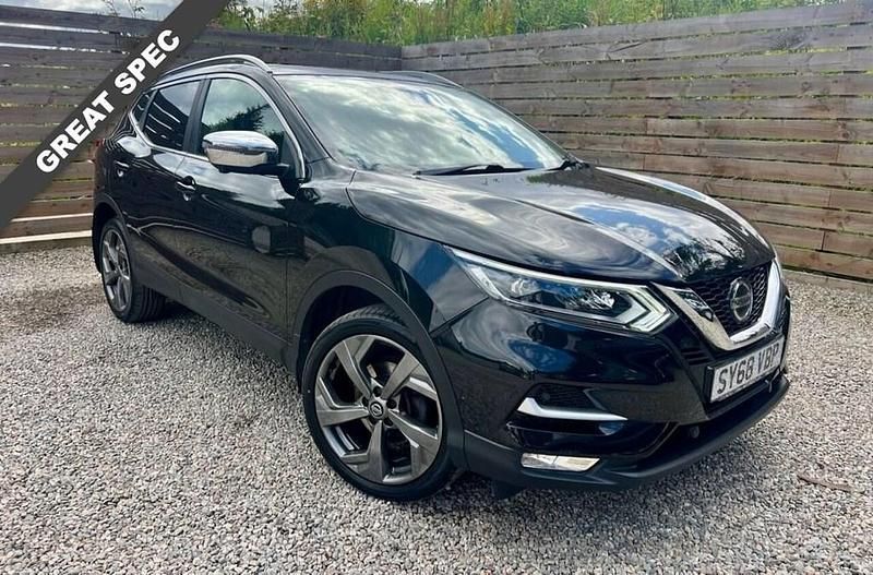 Black Used 2018 Nissan Qashqai S SUV | £10,495 (Fair price) - Image 1/4