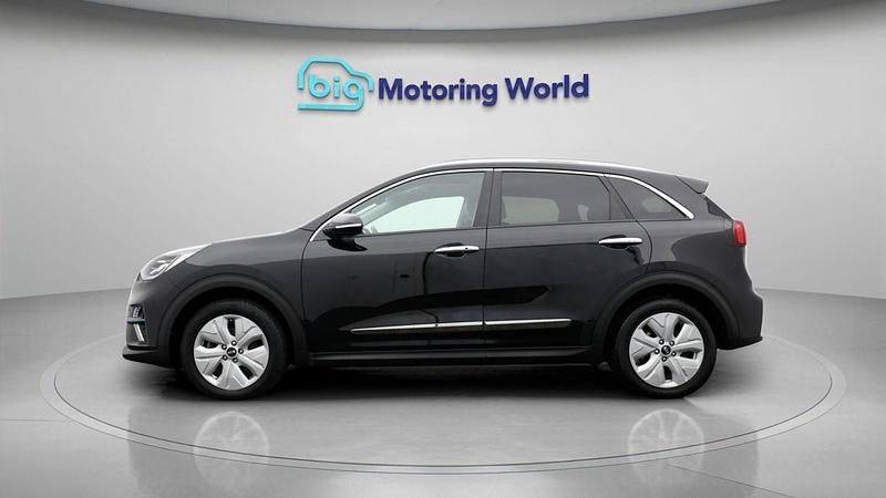 Used Kia e-Niro Plus 147 kW (201 HP) 2021 Black SUV