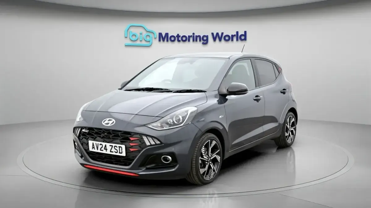 Usado Hyundai i10 N Line 99 HP (72 kW) 2024 Cinzento Citadino
