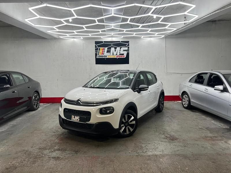 Used Citroën C3 Feel 110 HP (80 kW) 2017 White Hatchback