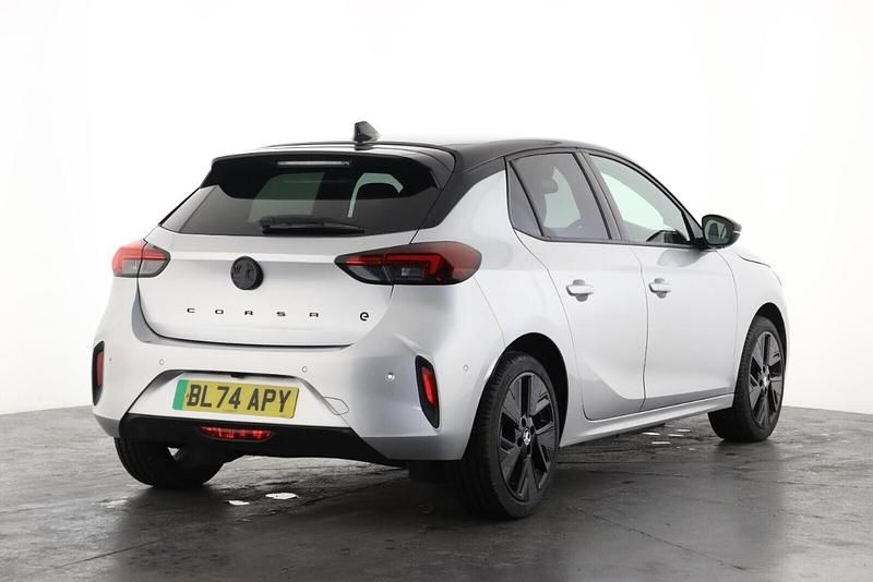 Used Vauxhall Corsa-e Ultimate 113 kW (154 HP) 2024 Grey Hatchback
