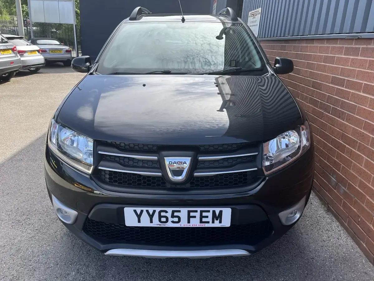 Used Dacia Sandero Lauréate 2015 Black Hatchback