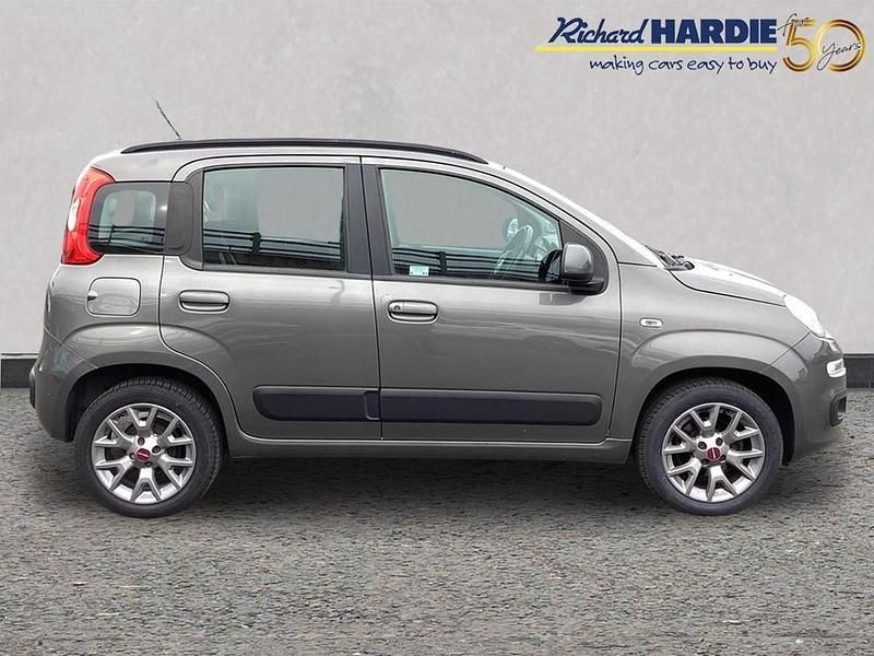 Used Fiat Panda Lounge 69 HP (50 kW) 2019 Grey Hatchback