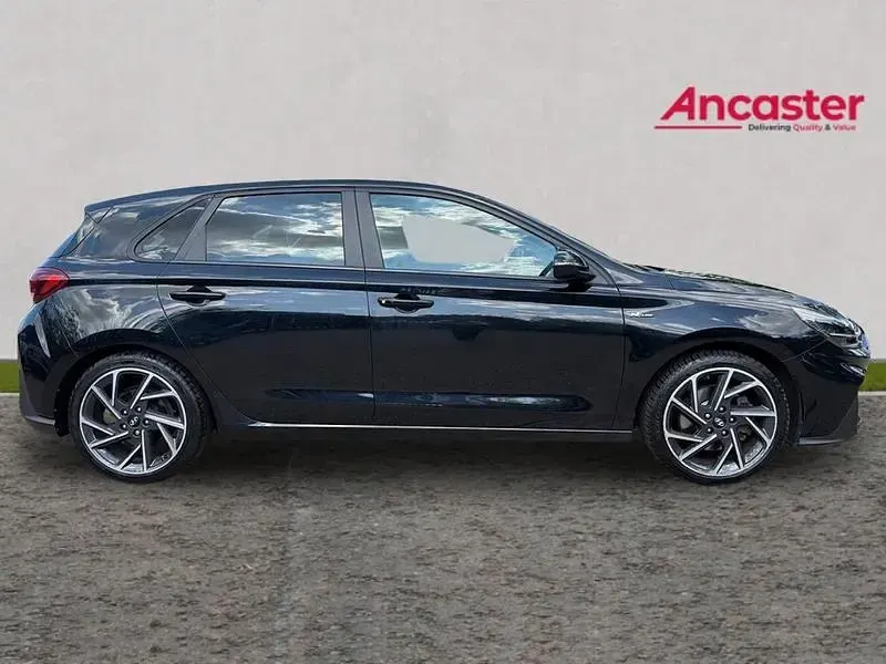 Used Hyundai i30 N Line 159 HP (116 kW) 2021 Black Hatchback