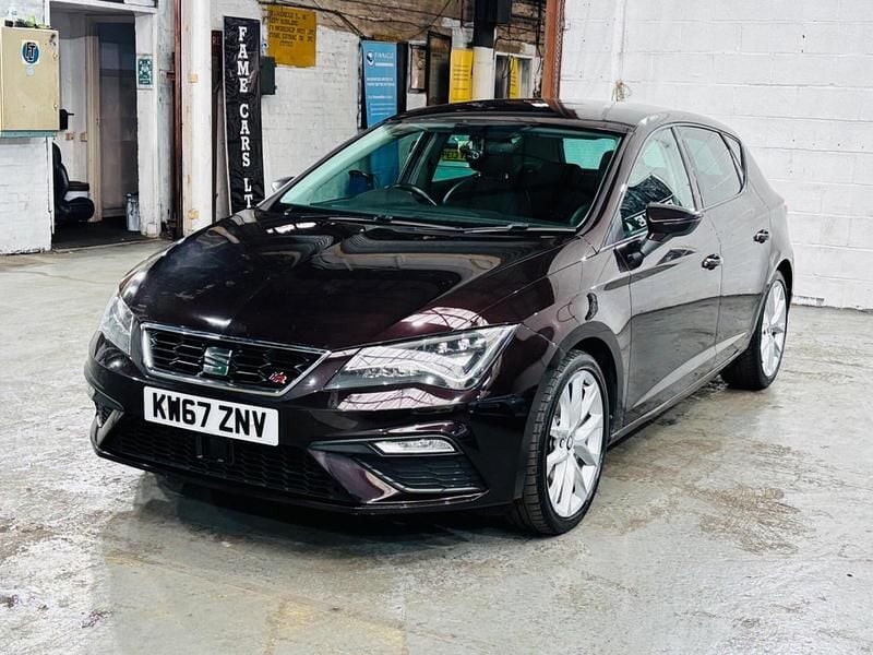 Used Seat Leon FR 184 HP (135 kW) 2018 Mauve/purple Hatchback
