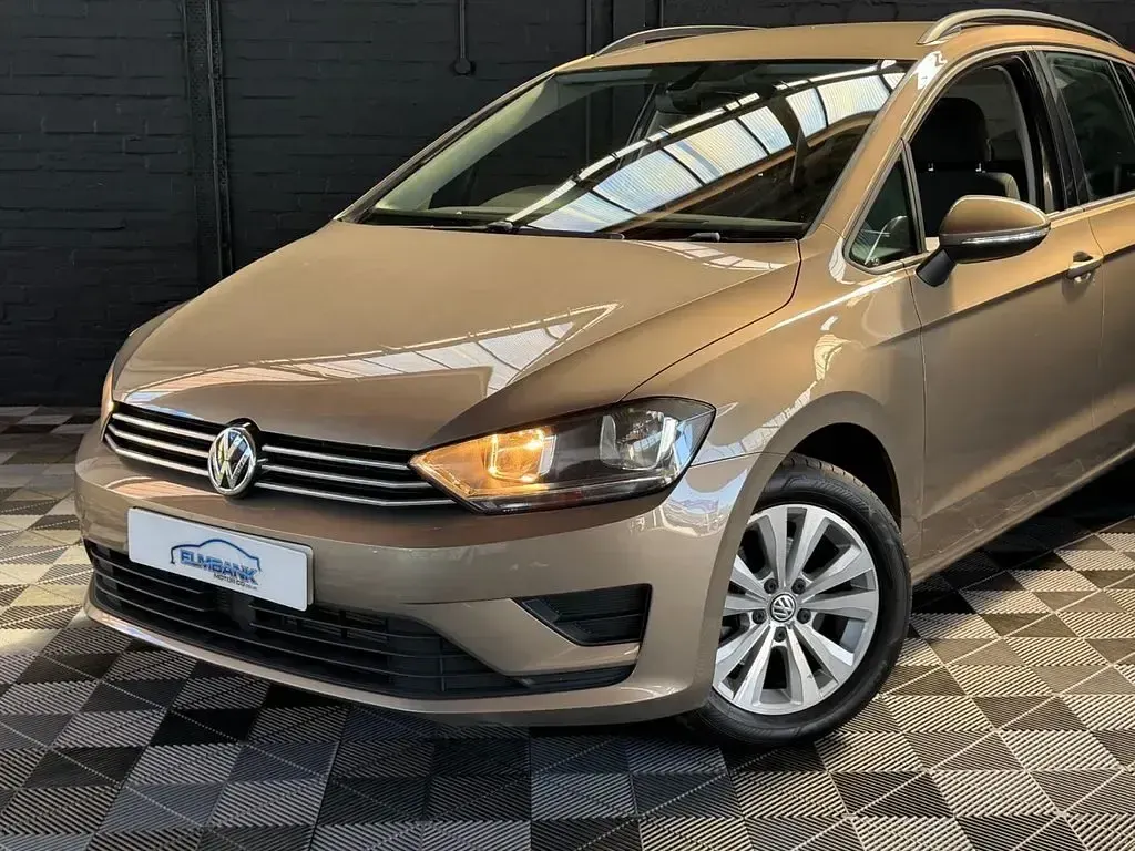 Used VW Golf Sportsvan SE 125 HP (91 kW) 2017 Bronze MPV