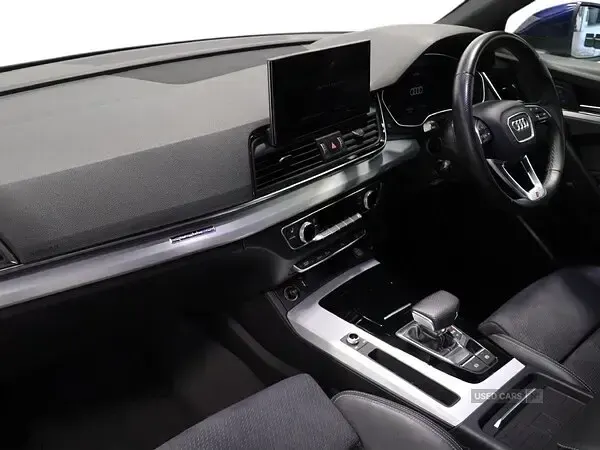 Used Audi Q5 S-Line 204 HP (150 kW) 2021 Blue SUV