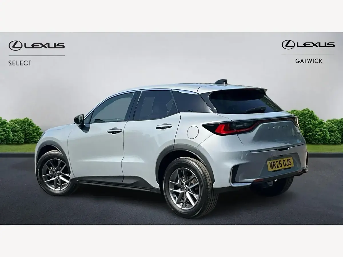 Used Lexus LBX 136 HP (100 kW) 2025 Grey SUV