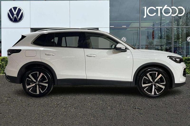 Used VW Tiguan Edition 150 HP (110 kW) 2024 White SUV