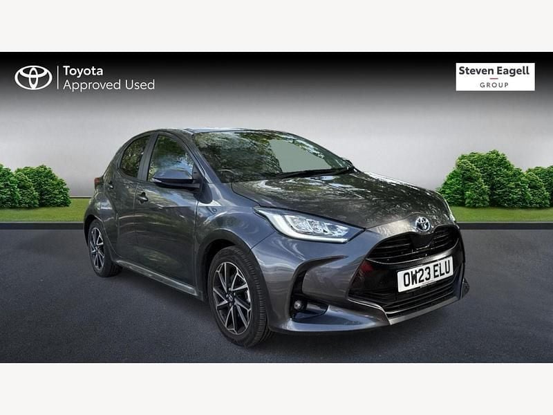 Grey Used 2023 Toyota Yaris Hybrid Design Hatchback | £17,999 (Fair price) - Image 1/3
