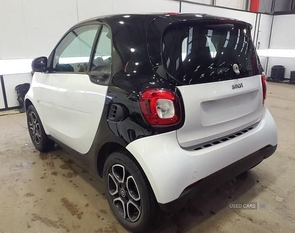 Used Smart ForTwo Coupé Prime 2016 White Coupe